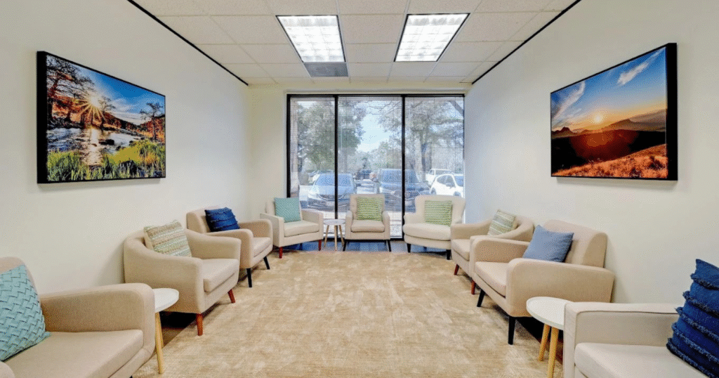 Welcoming and modern reception area at Lucent Recovery for PHP patient intake.